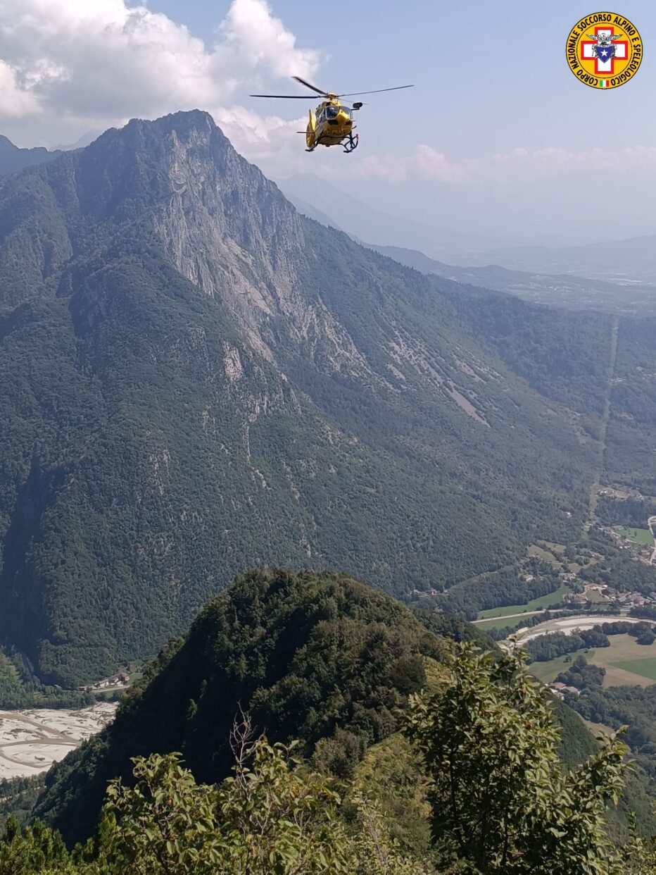 SOCCORSO ESCURSIONISTA BLOCCATO SOTTO UNA CRESTA