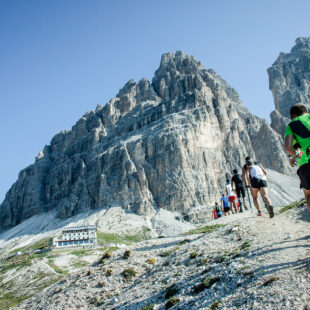 Domenica 4 agosto la 51ª edizione della Camignada poi siè Refuge. Che ritorna in Val di Cengia