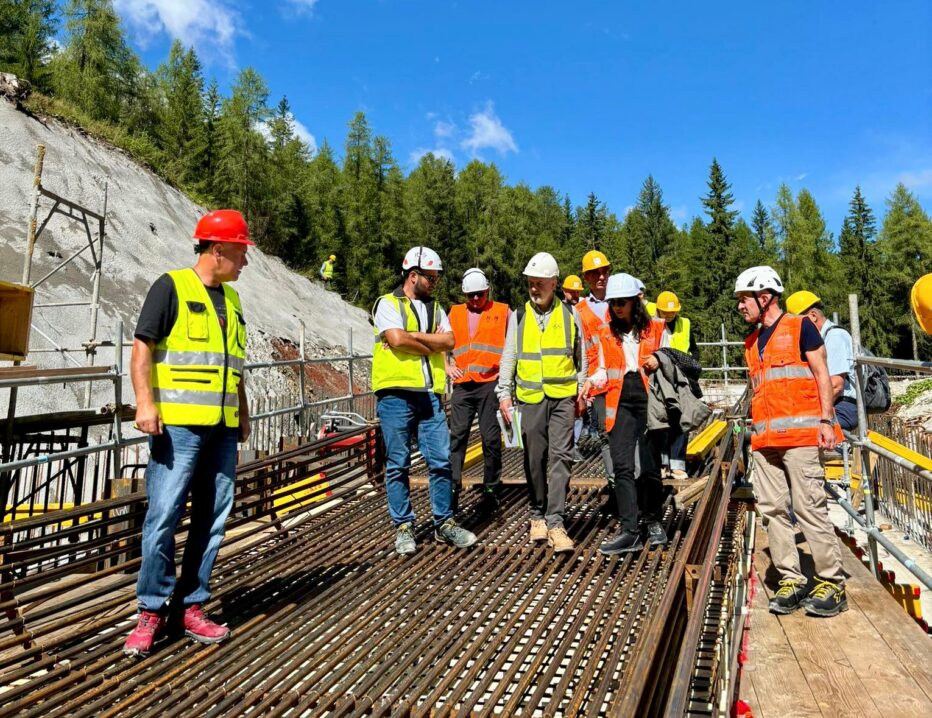 Milano Cortina 2026: positivo sopralluogo di CIO, Federazioni e Fondazione su cantiere pista da bob a Cortina