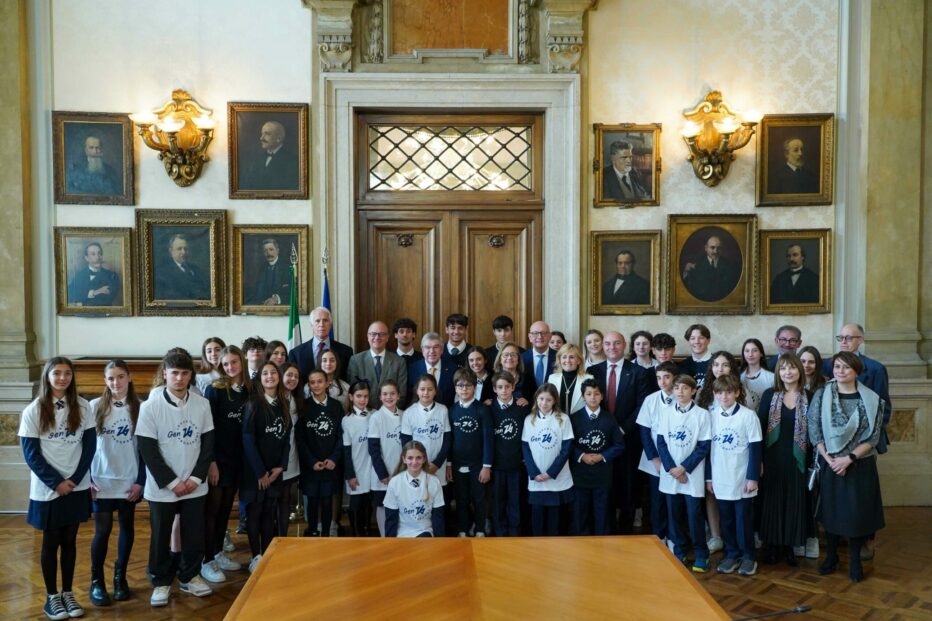 Valditara incontra Bach (CIO) al MIM: “Promuovere i valori olimpici nella scuola. Lo sport insegna il rispetto, la solidarietà e riduce la dispersione scolastica”